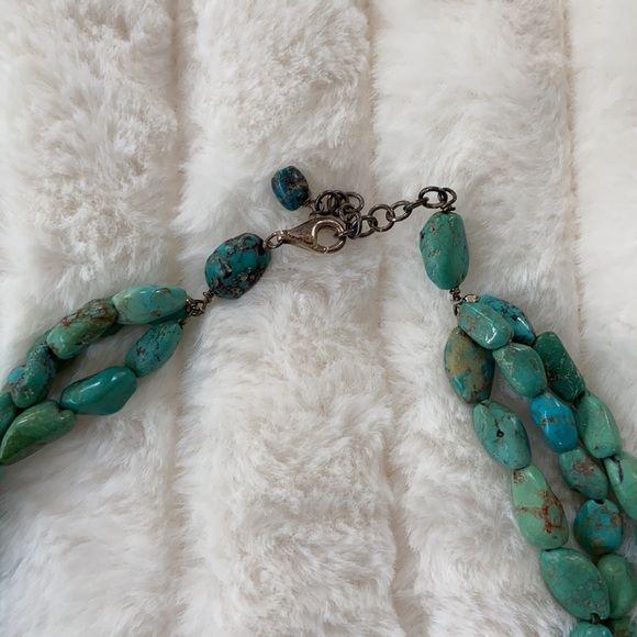 Beaded turquoise necklace - Picture 2 of 3